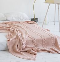 комплект плед с косами (180*220) и 2 наволочки (50*50) св. персик в Чите
