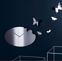 часы настенные серебристые бабочки butterfly в Чите